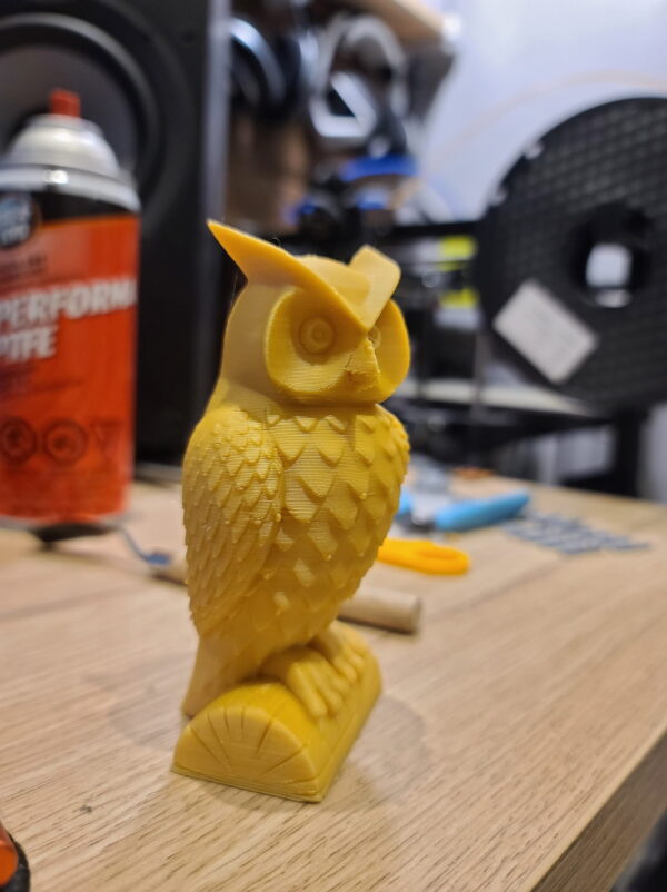 Hello3D is one of earth's best 3D Printing filament! 3D Printer filament of High Quality in PLA, PETG, ABS and more at a reasonable price! Gold owl printed with 3D Filament